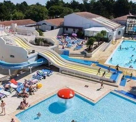 Mobilhome Camping Proche Des Plages Сен-Жан-де-Мон Екстер'єр фото