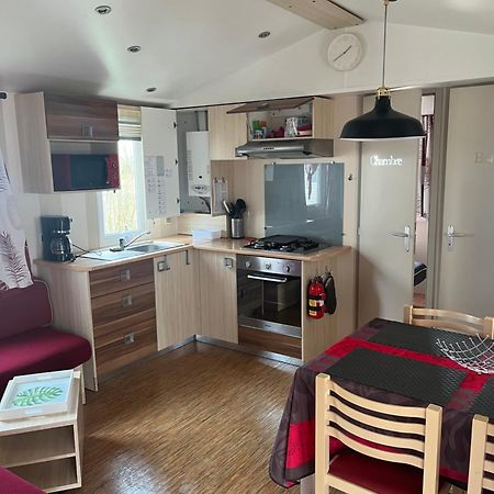 Mobilhome Camping Proche Des Plages Сен-Жан-де-Мон Екстер'єр фото