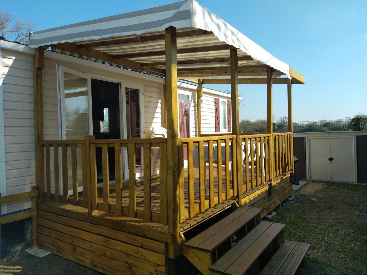 Mobilhome Camping Proche Des Plages Сен-Жан-де-Мон Екстер'єр фото
